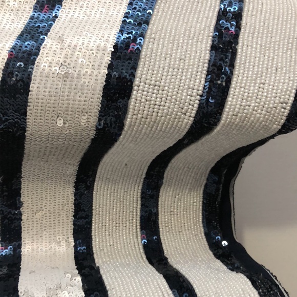 sequin and beaded sleeve top - Picture 5 of 11